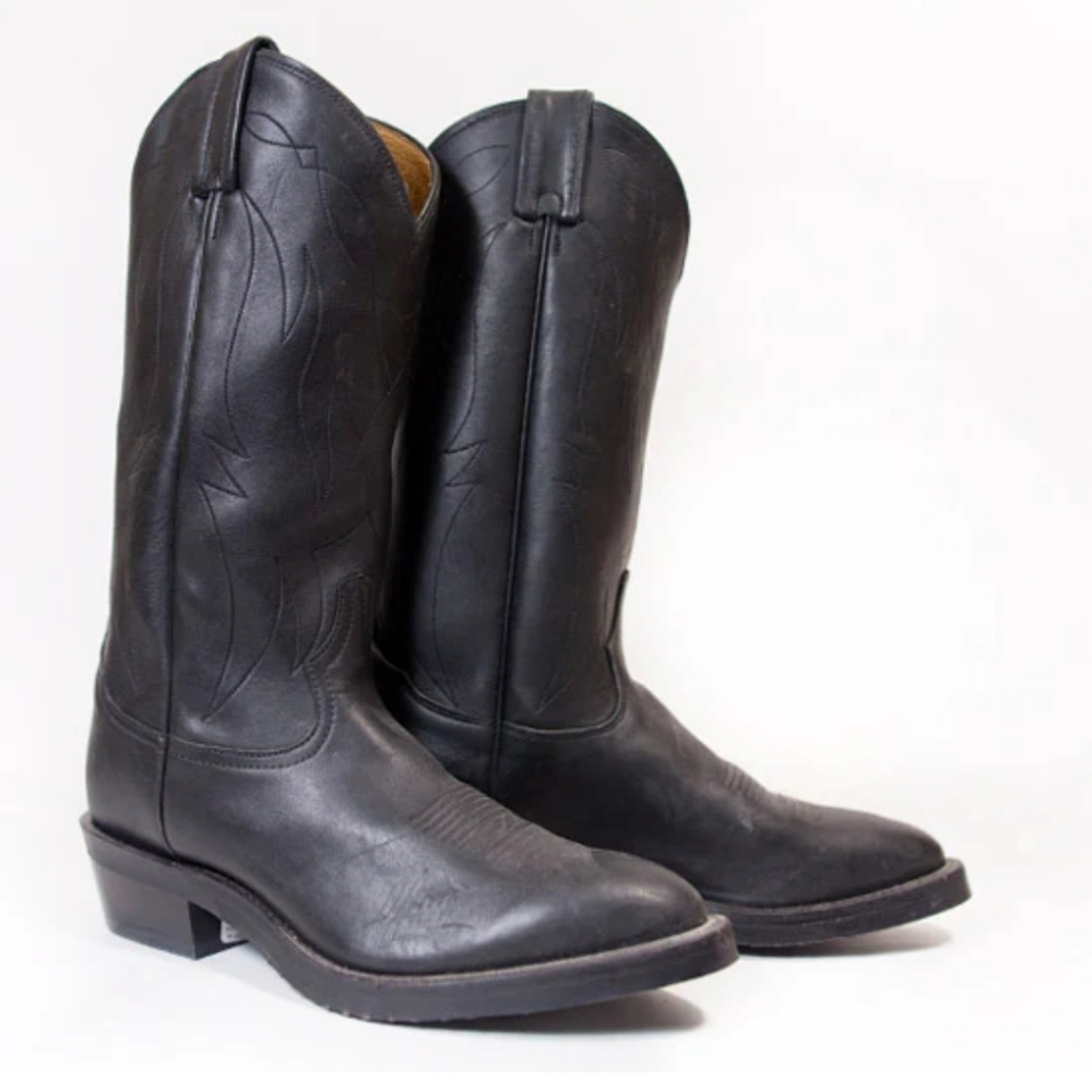 NWT Tony Lama Men's Black Oiled Cowhide work boots, size 11, Vibram soles